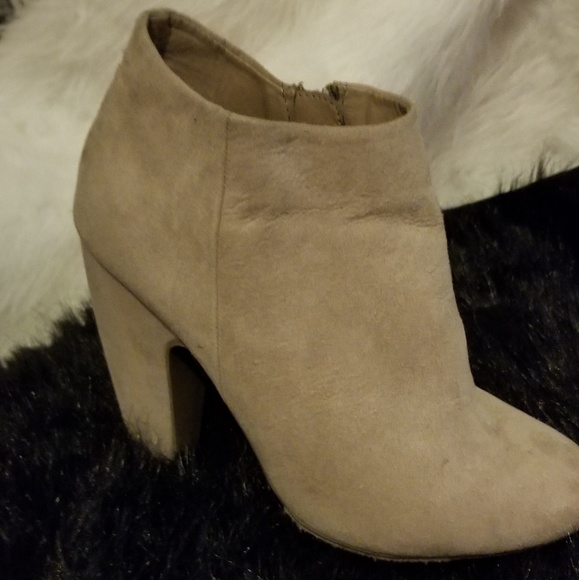 Mossimo ankle booties - Picture 2 of 3